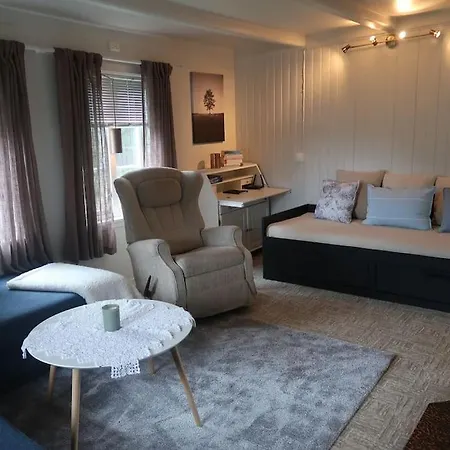 Lillehuset Holiday home
