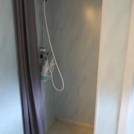 Lillehuset 펜션 Kabelvåg