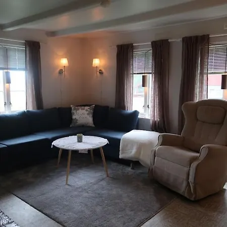 Holiday home Lillehuset